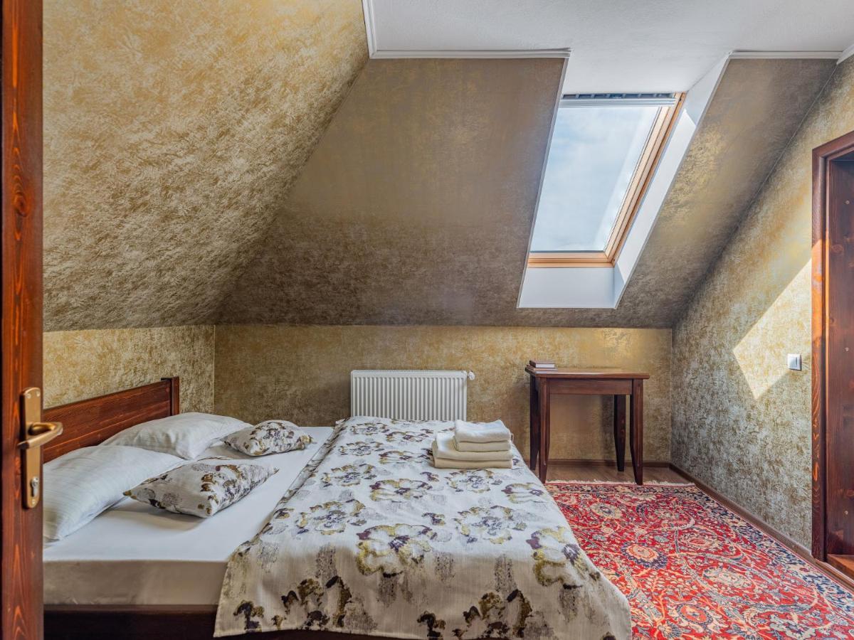 Casa Saraste Ξενοδοχείο Rîşnov Εξωτερικό φωτογραφία