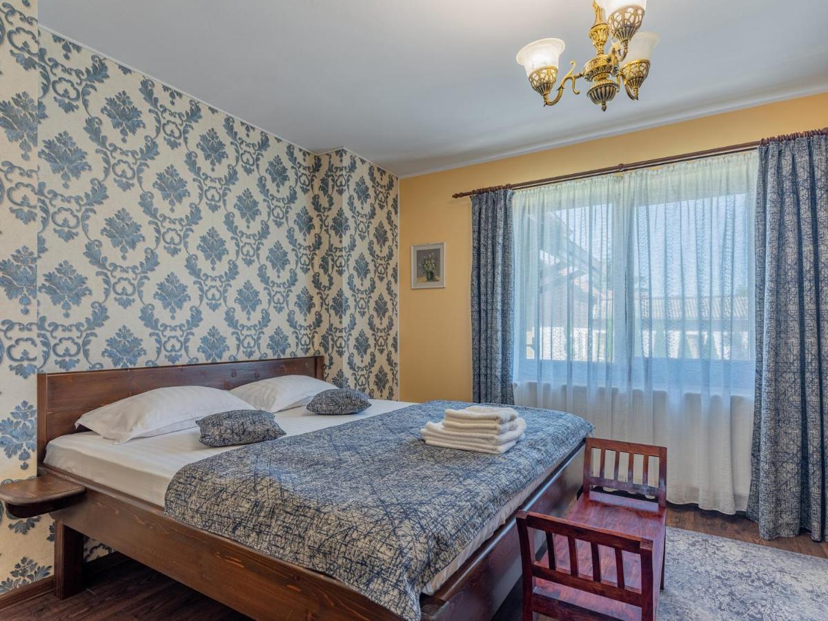 Casa Saraste Ξενοδοχείο Rîşnov Εξωτερικό φωτογραφία