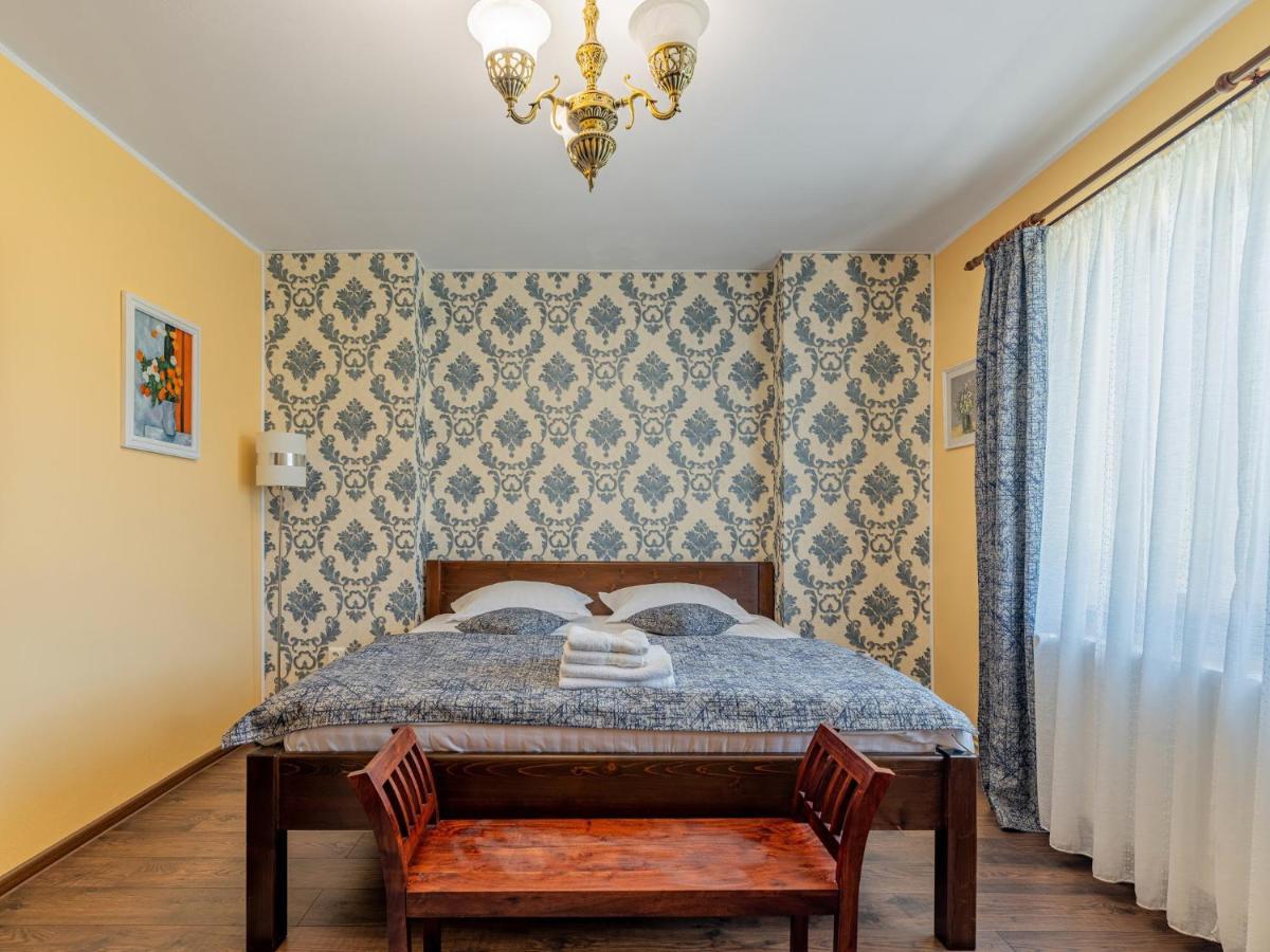Casa Saraste Ξενοδοχείο Rîşnov Εξωτερικό φωτογραφία